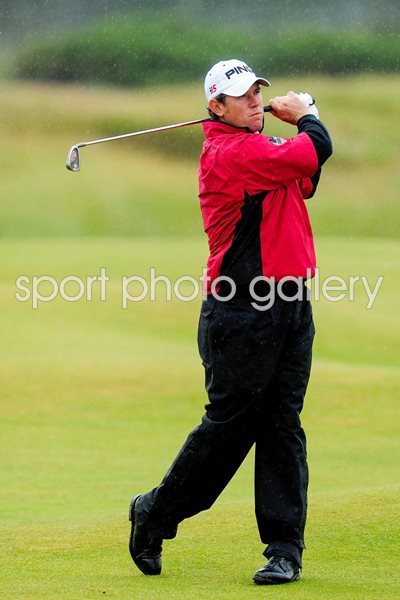 Lee Westwood battles conditions at St Andrews