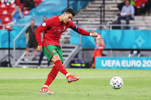 Cristiano Ronaldo Portugal penalty v France Euro 2020
