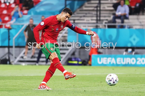 Cristiano Ronaldo Portugal penalty v France Euro 2020