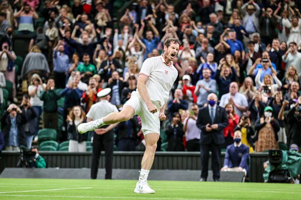 Andy Murray celebrates v Nikoloz Basilashvili Centre Court Wimbledon 2021