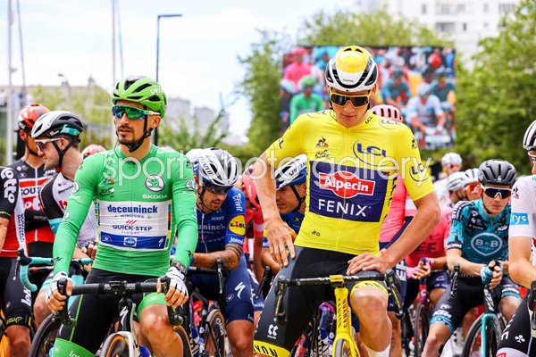 Julian Alaphilippe & Mathieu Van Der Poel Stage 3 Tour de France 2021