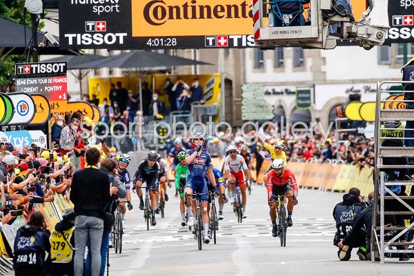 Tim Merlier Belgium wins Stage 3 Tour de France 2021 