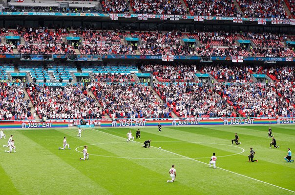 England v Germany take the knee Wembley Euro 2020 