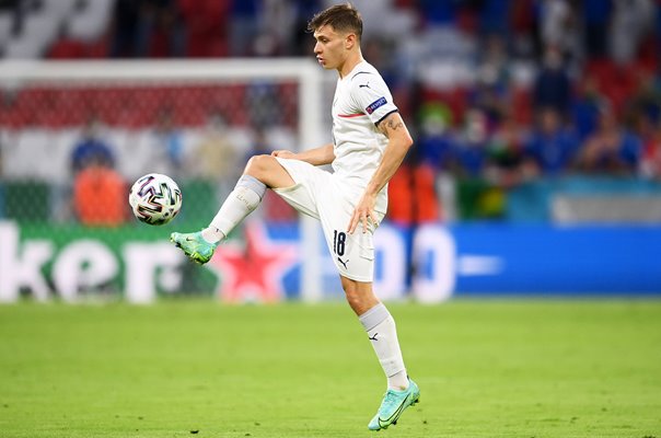 Nicolo Barella Italy on the ball v Belgium Quarter-final Euro 2020