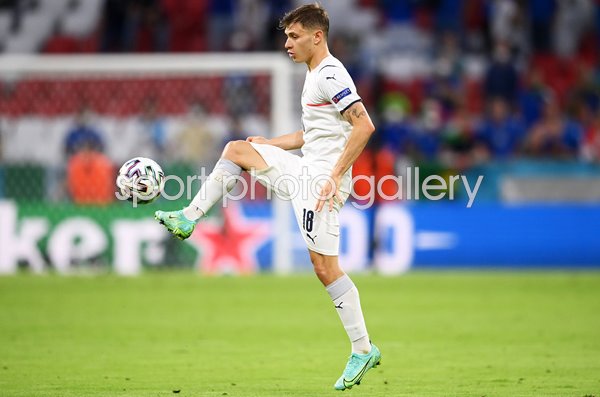 Nicolo Barella Italy on the ball v Belgium Quarter-final Euro 2020