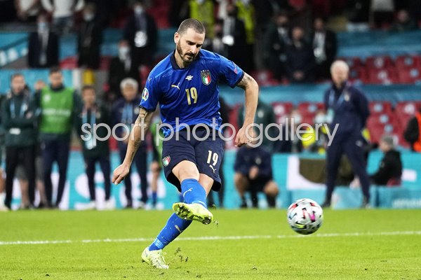 Leonardo Bonucci Italy penalty v Spain Semi Final Euro 2020