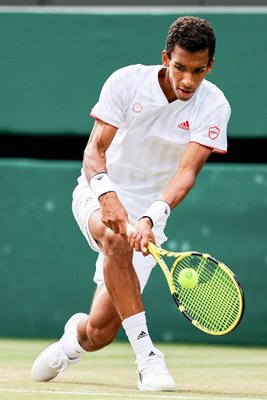 Felix Auger Aliassime Canada Backhand Wimbledon 2021