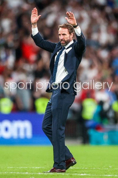 Gareth Southgate England thanks fans v Denmark Wembley Euro 2020 