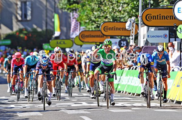 Mark Cavendish equals record 34th Stage win Tour de France 2021