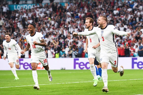 Luke Shaw England scores v Italy Final Wembley Euro 2020 