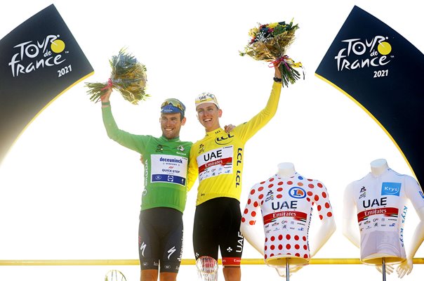 Mark Cavendish & Tadej Pogačar Paris Podium Tour de France 2021 