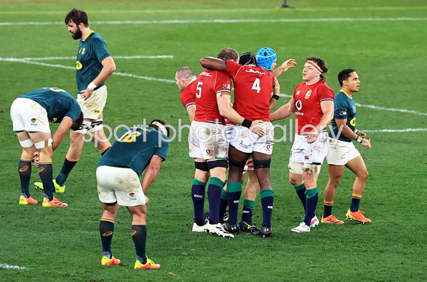 British & Irish Lions celebrate 1st Test win v South Africa Cape Town 2021