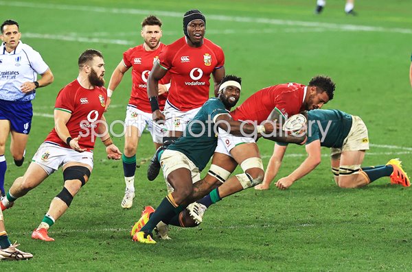 Courtney Lawes British & Irish Lions v Siya Kolisi South Africa 2021