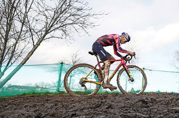Tom Pidcock wins UK National Cyclo-Cross Championships 2020