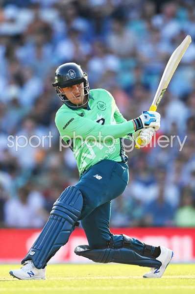 Jason Roy Oval Invincibles bats v Manchester Originals Hundred 2021