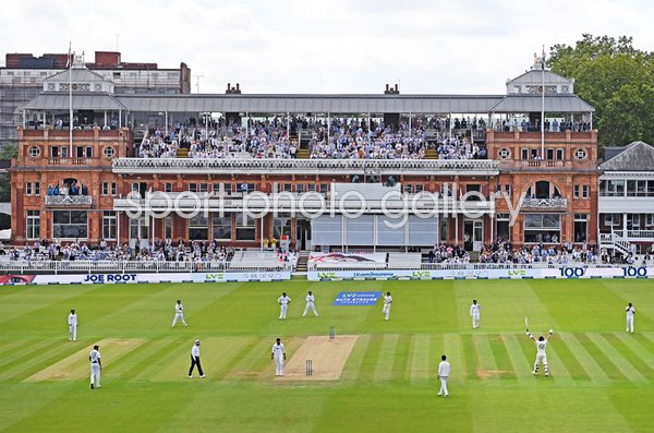 Joe Root England celebrates century v India Lord's Test 2021