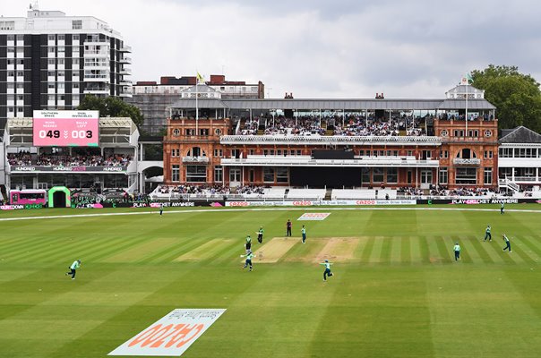 Marizanne Kapp Oval Invincibles Women winning wicket Hundred Final Lord's 2021