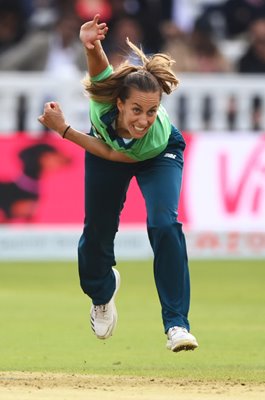 Tash Farrant Oval Invincibles Women bowls Hundred Final Lord's 2021