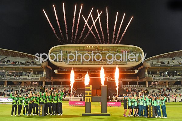 Southern Braves Men & Oval Invincibles Women The Hundred Champions 2021