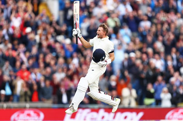 Joe Root England celebrates century England v India Headingley 2021