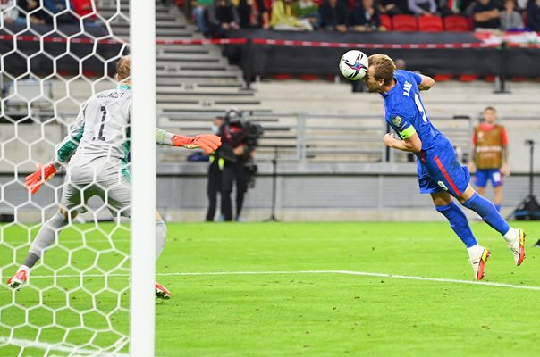 Harry Kane England scores v Hungary 2022 FIFA World Cup Qualifier