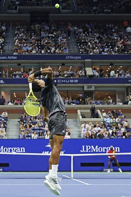 Felix Auger-Aliassime Canada serves Last 16 US Open 2021