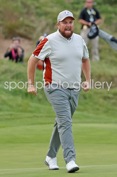 Shane Lowry Europe celebrates Fourball win Ryder Cup 2020