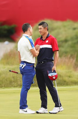 Collin Morikawa USA seals Ryder Cup for USA v Viktor Hovland Europe 