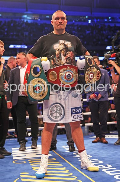 Oleksandr Usyk Ukraine Heavyweight World Title Belts London 2021