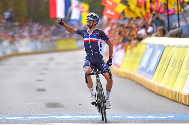 Julian Alaphilippe France defends Road World Championship Belgium 2021 