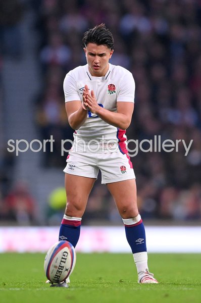 Marcus Smith England kicker v South Africa Twickenham 2021