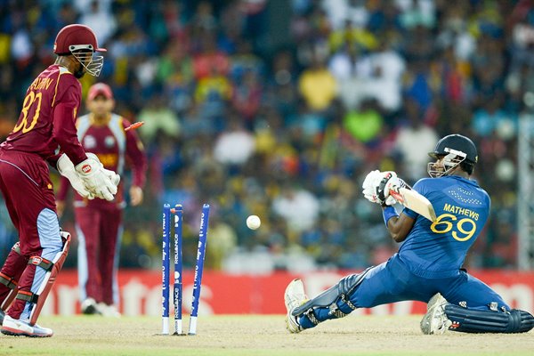 Angelo Matthews & Dinesh Ramdin World T20 Final 2012