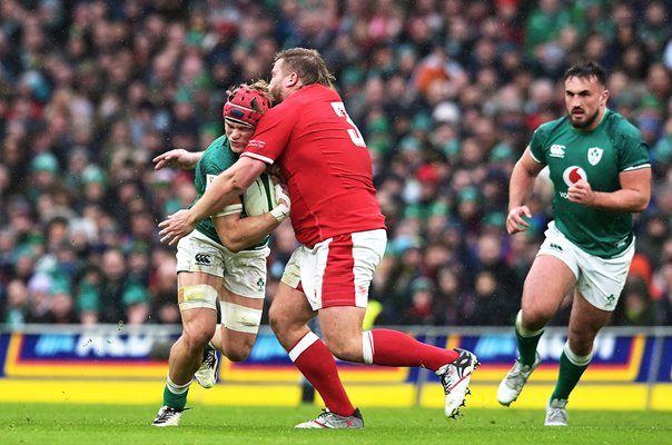 Josh van der Flier Ireland v Tomas Francis Wales Six Nations 2022