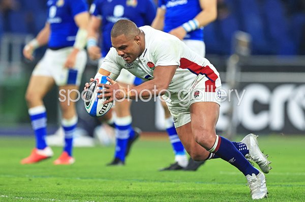  Kyle Sinckler England scores v Italy Rome Six Nations 2022