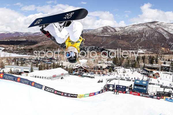 Chloe Kim USA Women's Snowboarding Halfpipe World Cup Aspen 2021