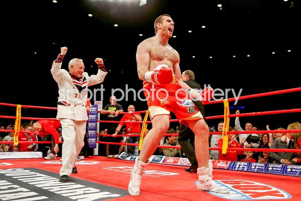 David Price celebrates Audley Harrison knock out 2012