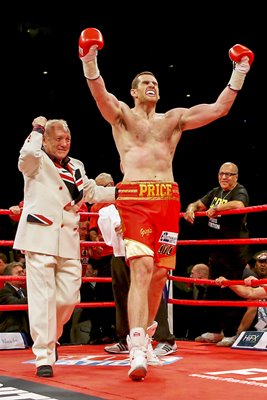 David Price beats Audley Harrison 2012