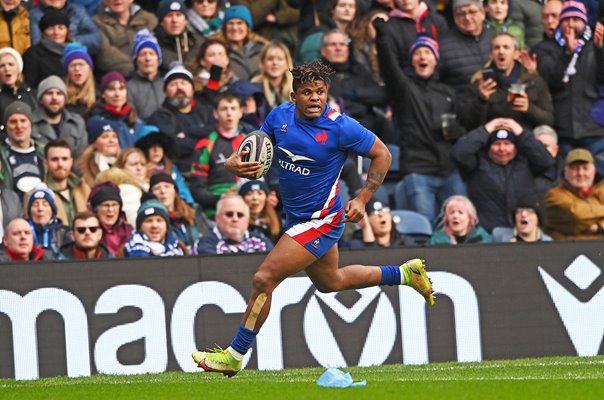 Jonathan Danty France scores v Scotland Six Nations 2022