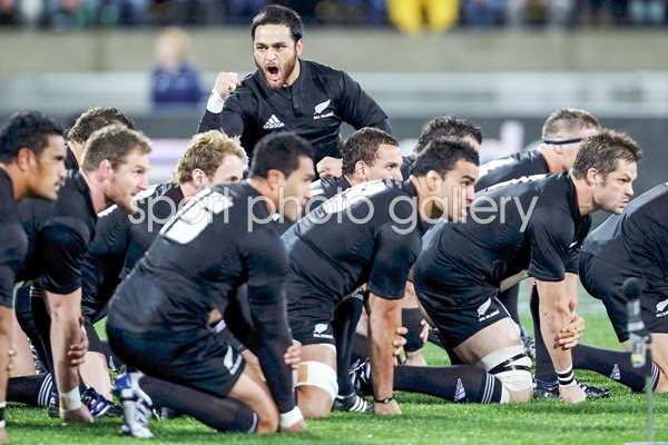 Piri Weepu leads All Blacks' Haka v South Africa 2010