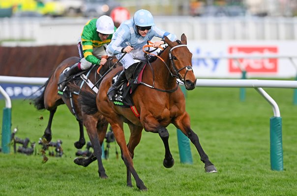 Rachael Blackmore & Honeysuckle win Champion Hurdle Cheltenham Festival 2022 