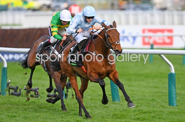 Rachael Blackmore & Honeysuckle win Champion Hurdle Cheltenham Festival 2022