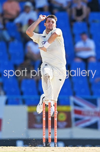Craig Overton England bowls v West Indies Antigua Test 2022