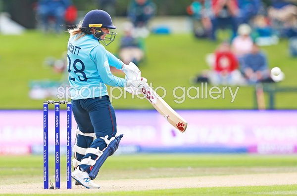 Danielle Wyatt England v South Africa World Cup Semi Final 2022