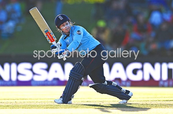 Tammy Beaumont England v Australia World Cup Final 2022