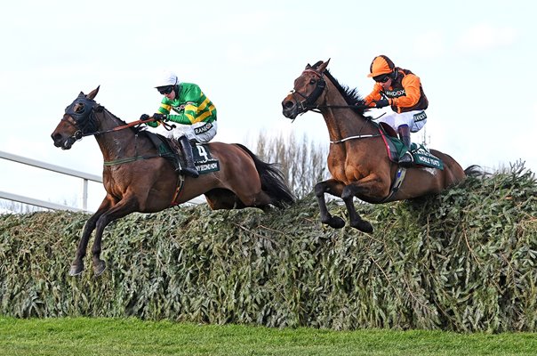 Noble Yeats & Any Second Now last fence Grand National 2022