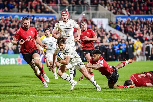 Antoine Dupont Toulouse scores v Ulster Champions Cup 2022