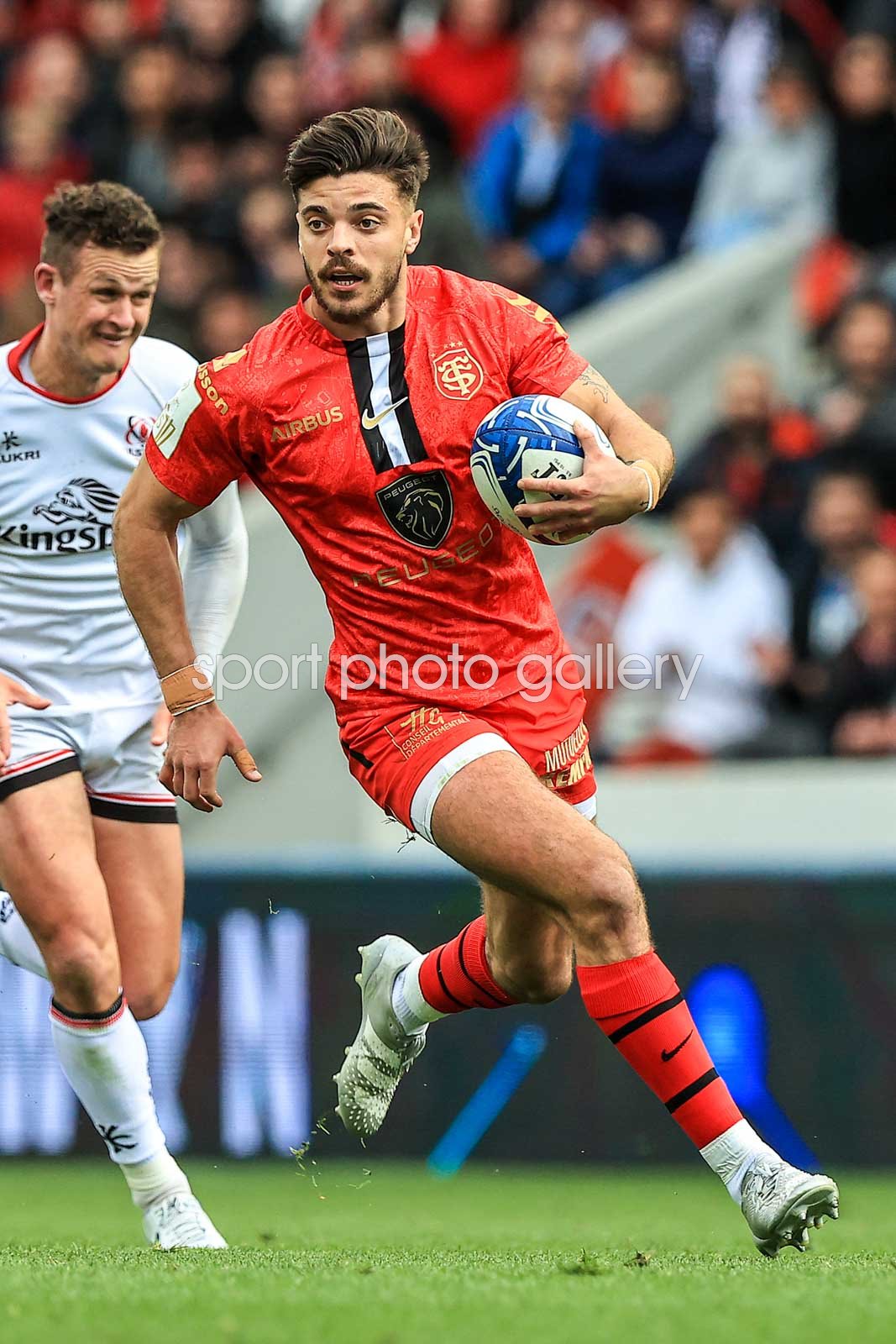 Toulouse's Romain Ntamack during the Heineken Champions Cup, Pool A match  at Coventry Building Society Arena, Coventry. Picture date: Saturday  January 15, 2022 Stock Photo - Alamy