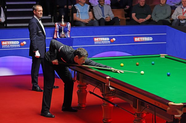 Ronnie O'Sullivan England World Snooker Final Sheffield 2022