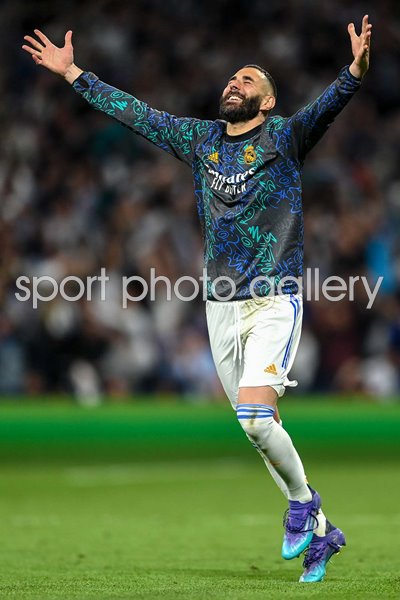 Karim Benzema Real Madrid celebrates Semi Final win Champions League 2022