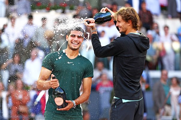 Alexander Zverev Germany congratulates Carlos Alcaraz Madrid Open 2022